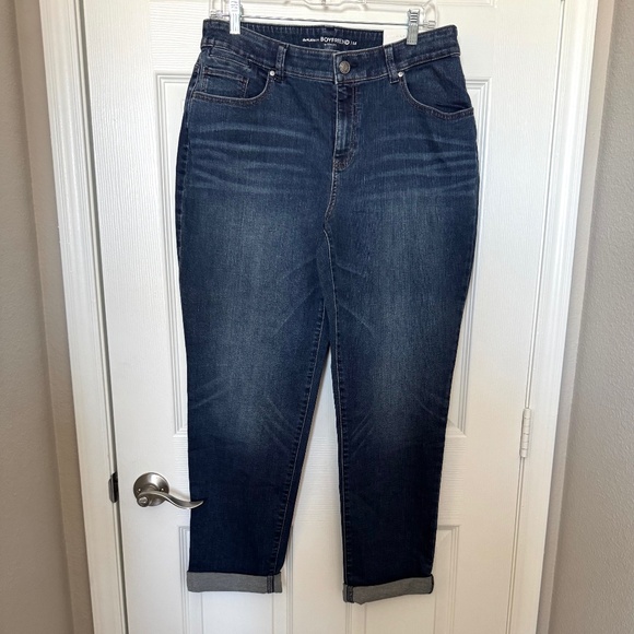 Chico's Platinum Boyfriend Jeans, Chico's size 1.5 - Picture 1 of 14